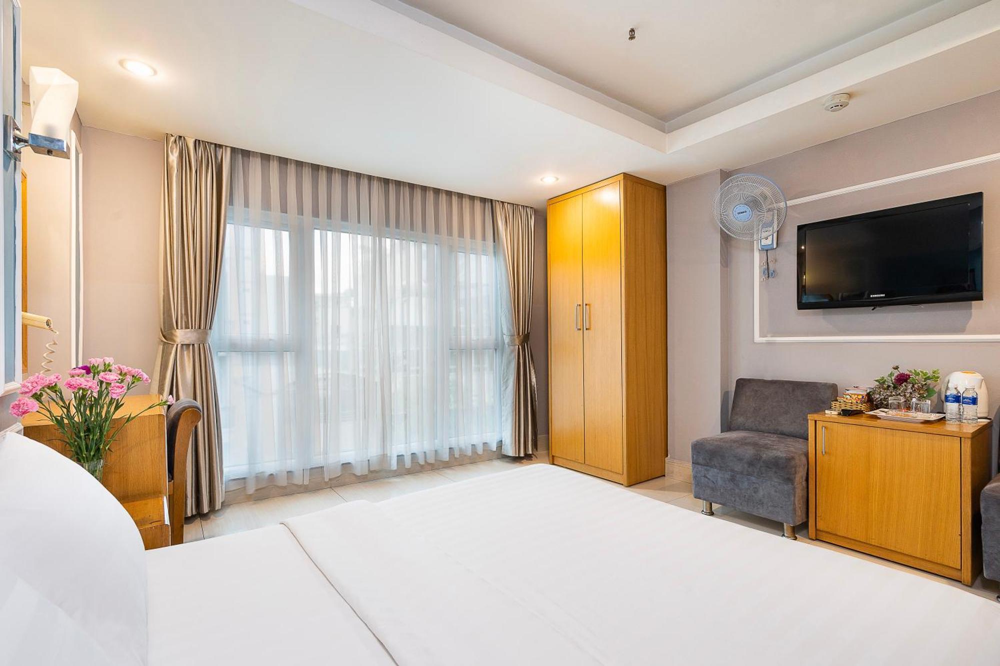 Lucky Star Hotel - Ben Thanh Хошимин Экстерьер фото